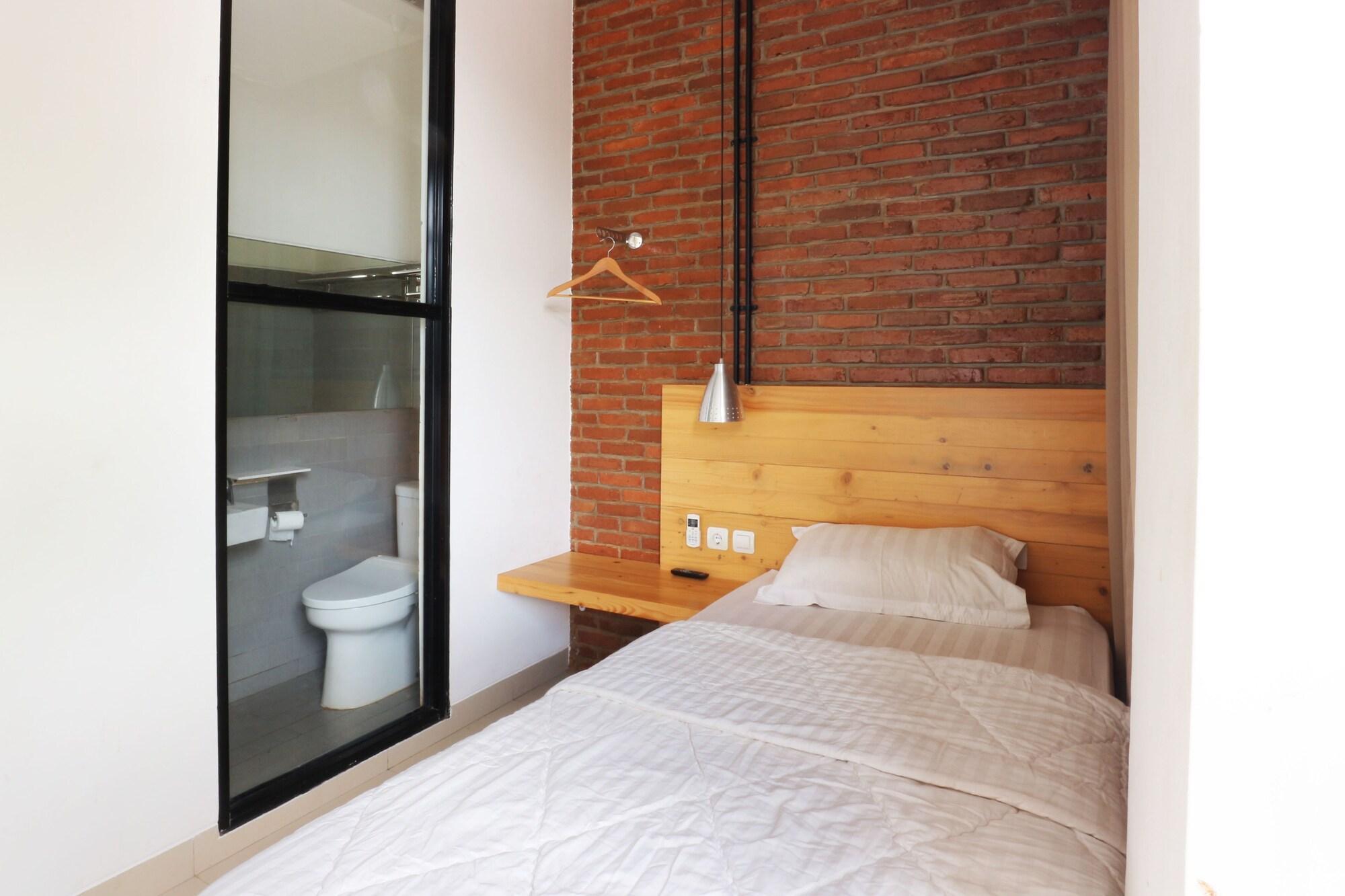 Urbana Homes Syariah Джакарта Экстерьер фото